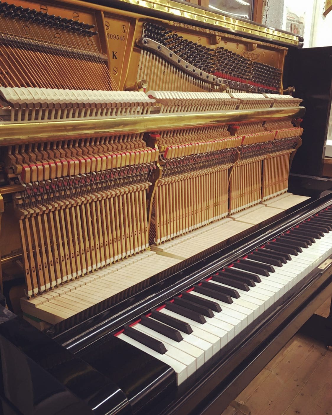 Restauration et Réparation de pianos L'Unisson, artisan piano — free download